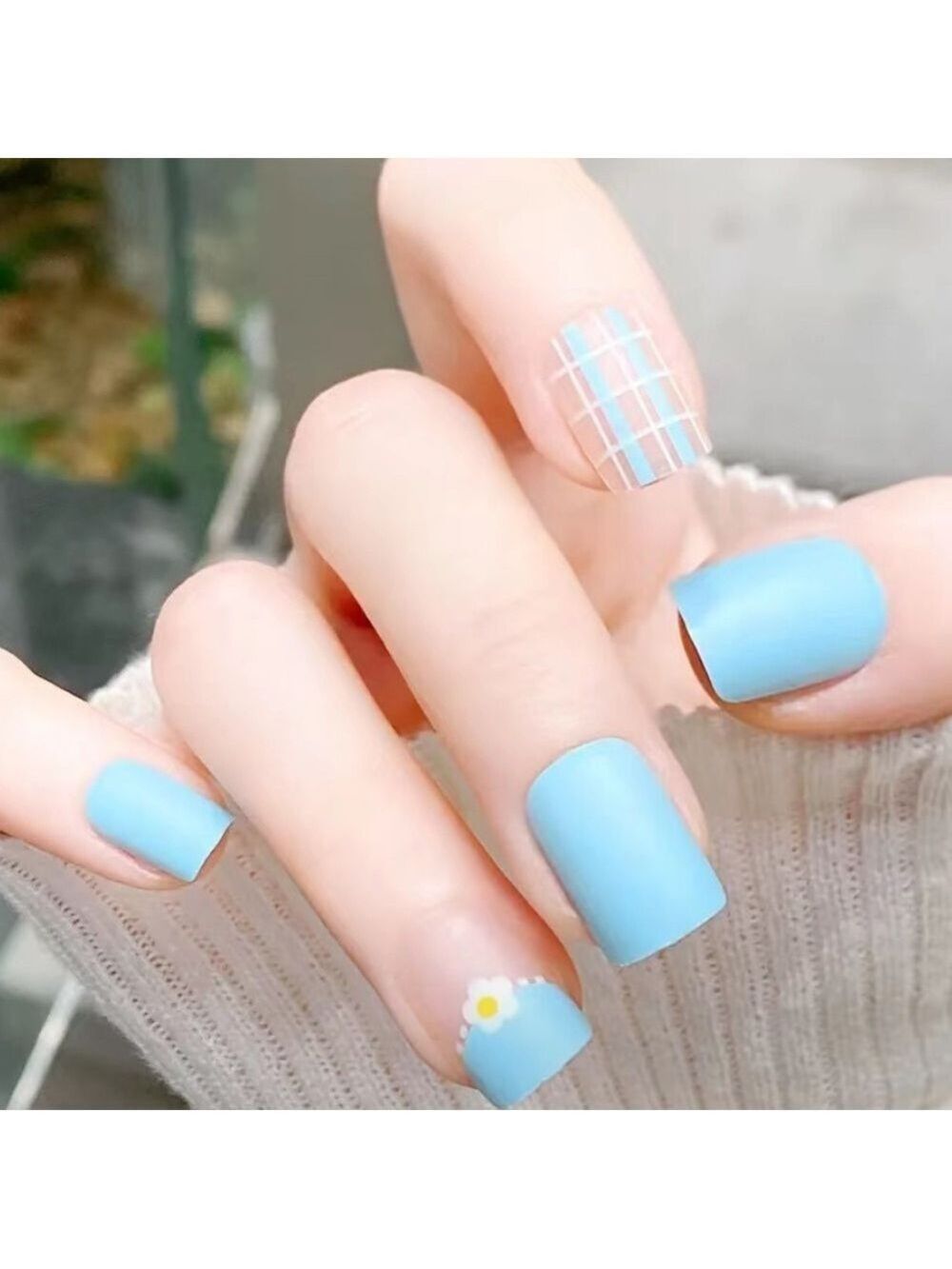 Mary Matte - Nail Junkie - full artificial nail set